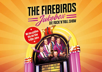 The Firebirds zeigen ihre Musikinstrumente